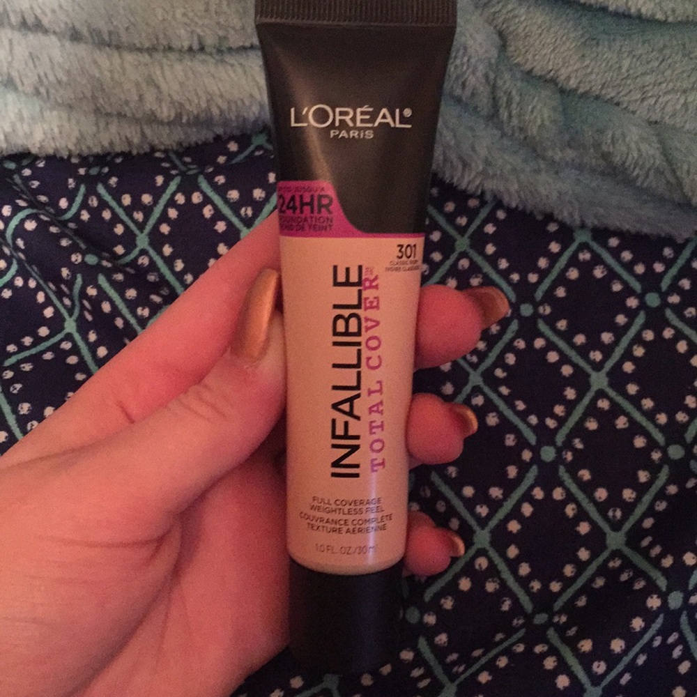 L’Oréal Paris infallible total cover foundation